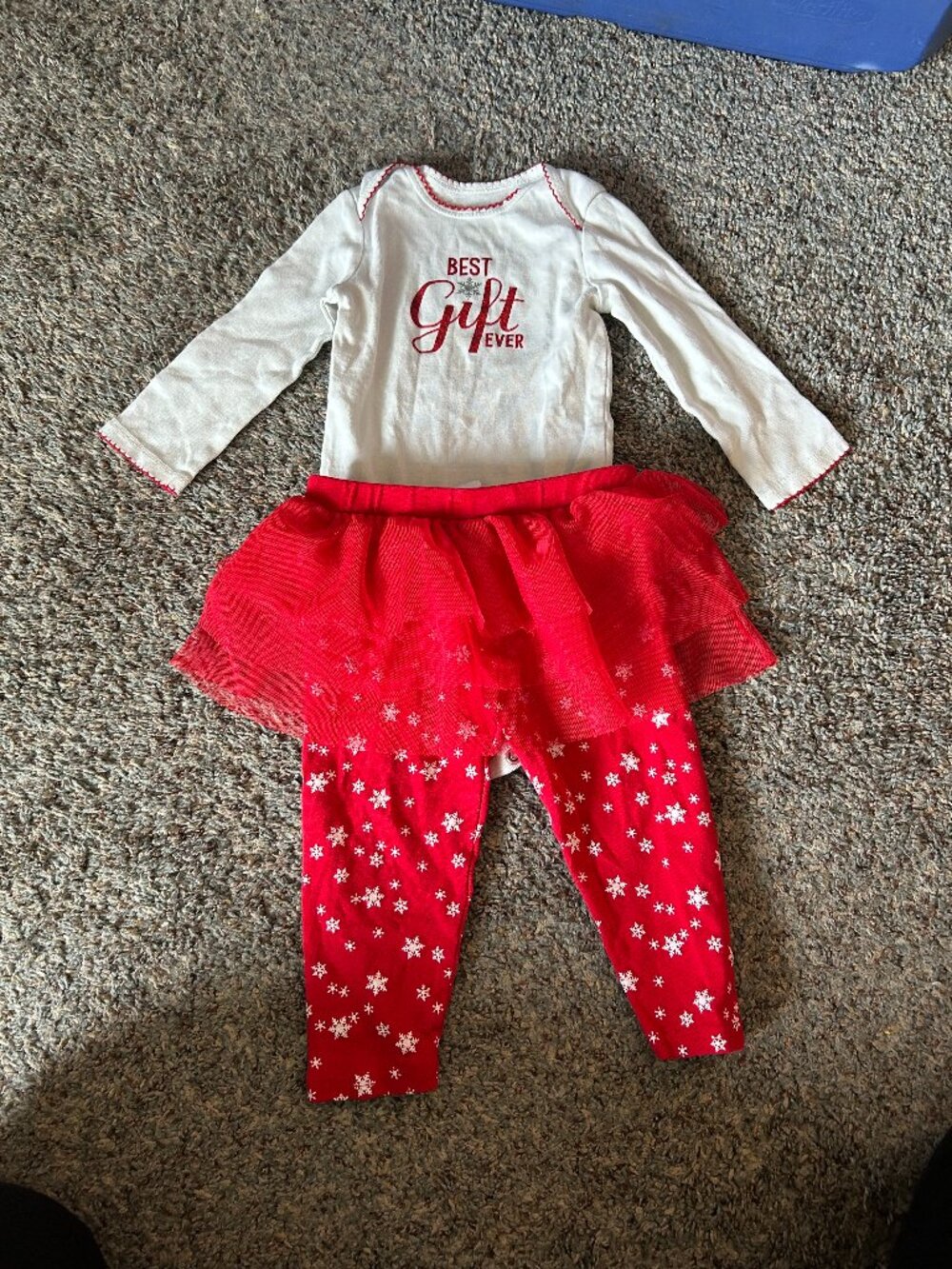 Carter's 12 month outfit.